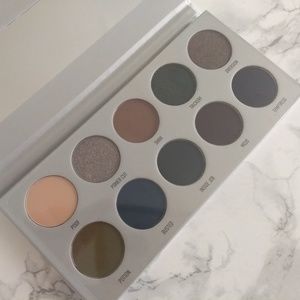 MORPHE Jaclyn Hill Dark Magic Eyeshadow Palette